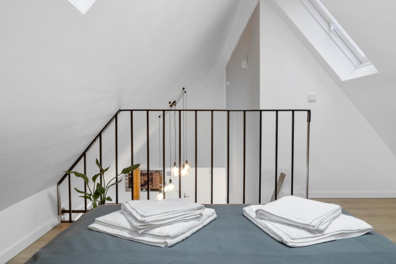 Modernes 3-Zimmer Loft Mit Balkon Hennesee 5 Min Eslohe Exterior foto
